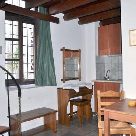 Οδός Οδυσσέως Aparthotel Ερμούπολη Εξωτερικό φωτογραφία