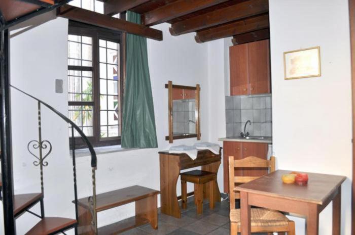 Οδός Οδυσσέως Aparthotel Ερμούπολη Εξωτερικό φωτογραφία