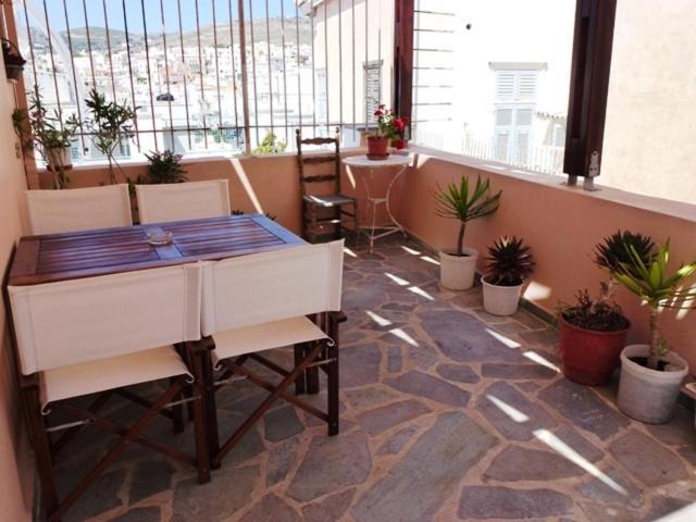 Οδός Οδυσσέως Aparthotel Ερμούπολη Εξωτερικό φωτογραφία