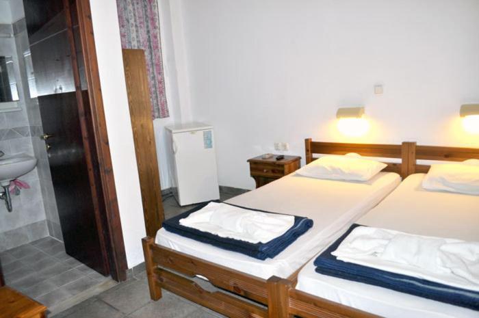Οδός Οδυσσέως Aparthotel Ερμούπολη Δωμάτιο φωτογραφία
